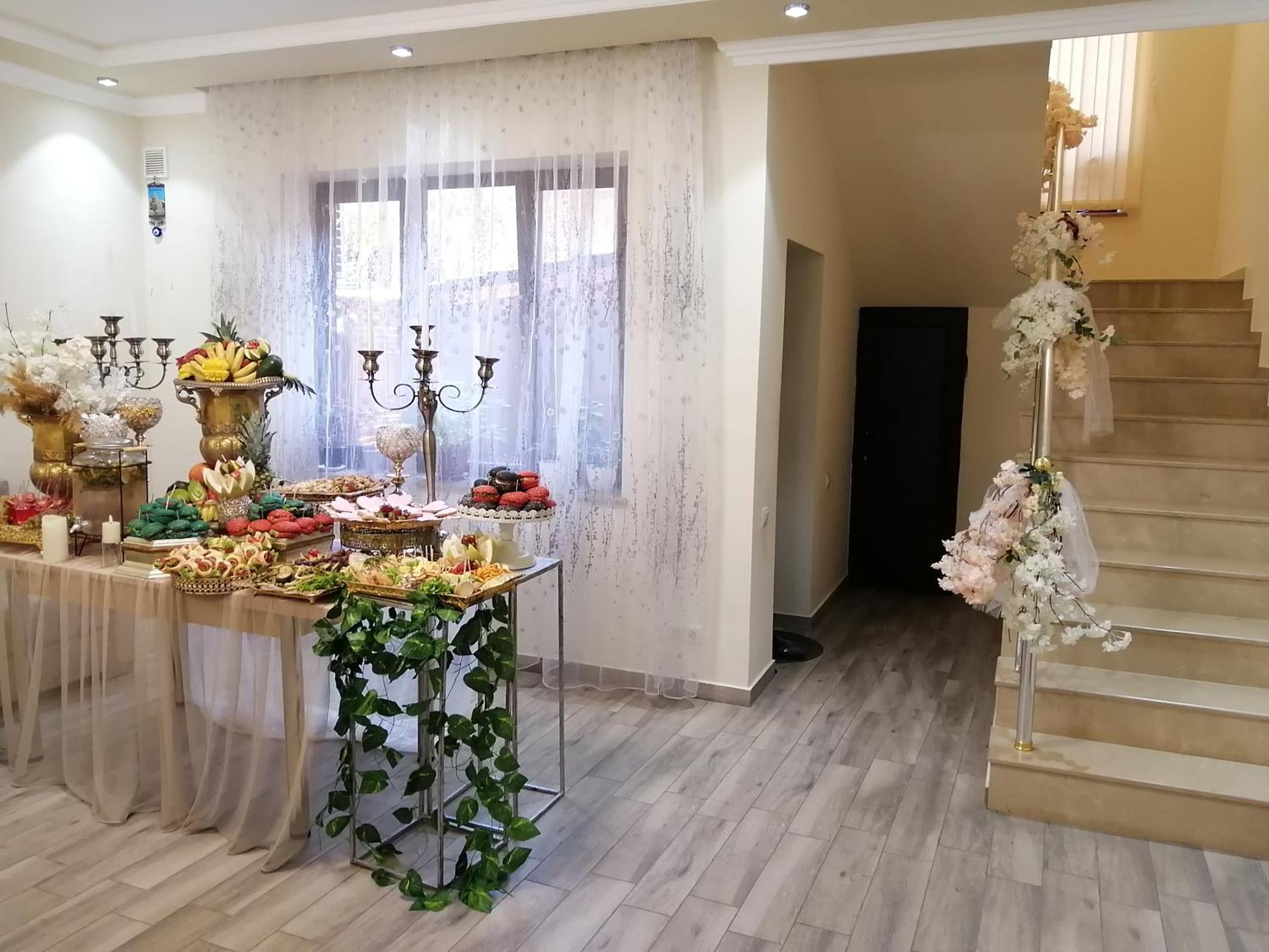 Our House Bed & Breakfast Vagharshapat Bagian luar foto